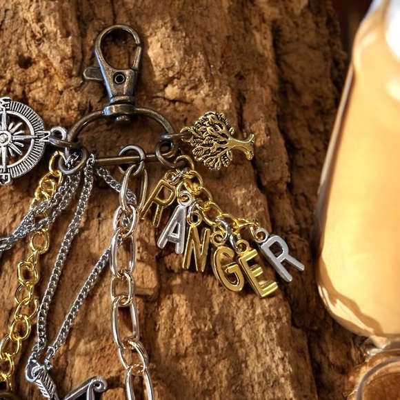 DND Dungeons and Dragons Ranger Themed Bag Charm Great gift for player UNISEX - Picture 3 of 17